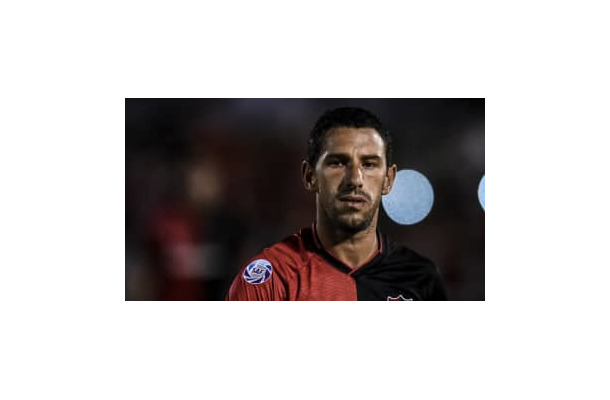 元リヴァプールMFマキシ・ロドリゲス、40歳で引退…感極まる