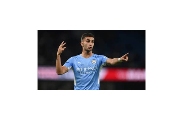 フェラン・トーレスはバルセロナに移籍する？ グアルディオラ監督は回答拒否