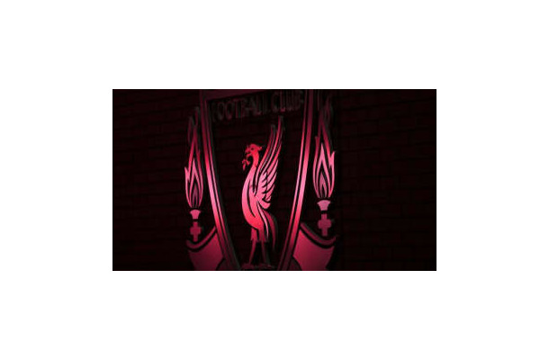 着せ替えも！リヴァプールとNikeのコラボスニーカーがかわいい