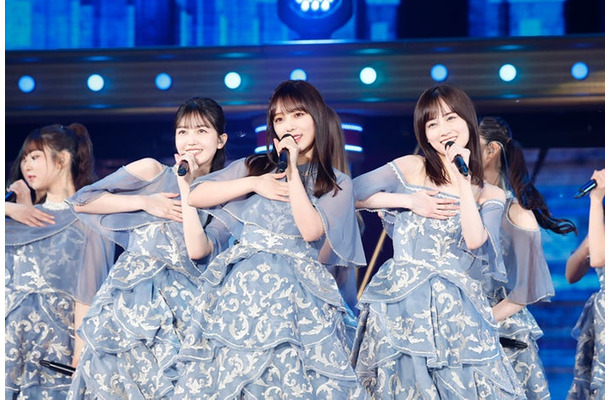 久保史緒里、与田祐希、山下美月「11th YEAR BIRTHDAY LIVE」3期生公演の様子（C）乃木坂46LLC