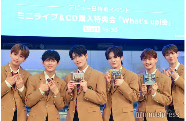 「DXTEEN Debut SP Event『Brand New DXTEEN’s Day』」に登場した（左から）田中笑太郎、平本健、大久保波留、谷口太一、寺尾香信、福田歩汰／DXTEEN（C）モデルプレス