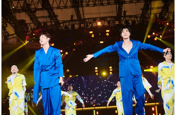 東方神起「東京ドーム公演」より（提供写真）