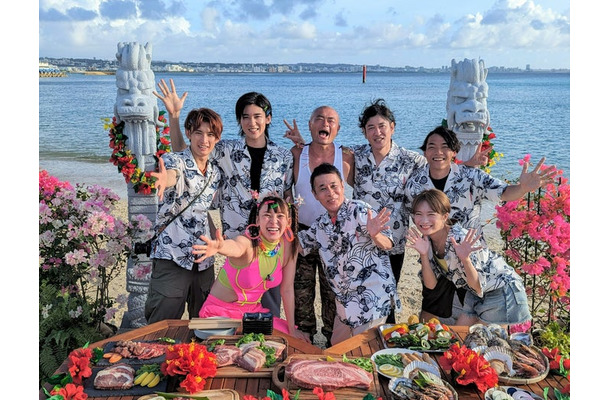 （前列左から）フワちゃん、岡村隆史、秋元真夏（後列左から）向井康二、目黒蓮、あばれる君、田中直樹、伊沢拓司（C）TBS