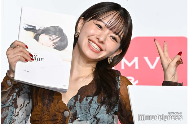 「Bailar 山本舞香1stフォト＆スタイルブック」刊行記念イベントを開催した山本舞香（C）モデルプレス