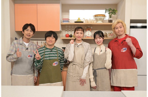 中丸雄一、バカリズム、新垣結衣、早瀬憩、カズレーザー（C）テレビ朝日