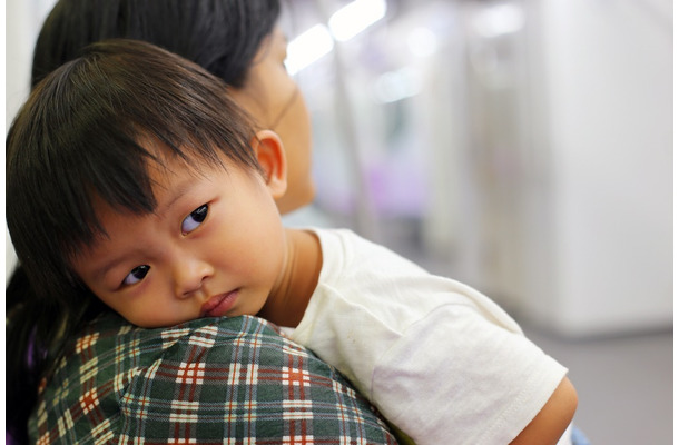 【電車で】2歳「ママ、おトイレ！」母「もうすぐ着くからね」→次の瞬間、2歳のひと言で車内爆笑！？