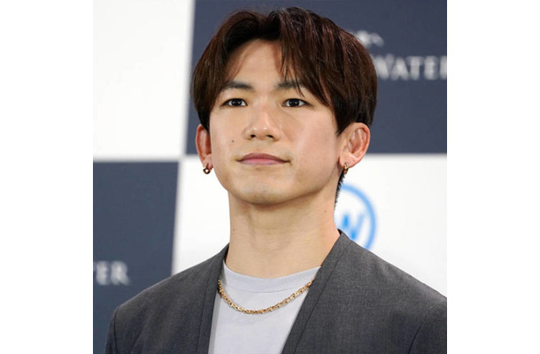 「若返りが凄すぎる！」EXILE NAOTO、過去の自分との比較SHOTにファン驚き「老けないのなんで？」