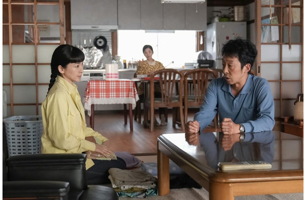 麻生久美子、宮崎美子、北村有起哉「おむすび」第14話（C）NHK