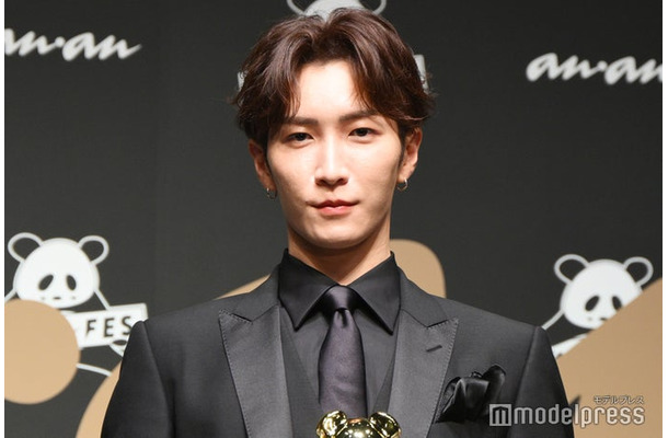 「すごいエッチですね」と自画自賛していた渡辺翔太（C）モデルプレス