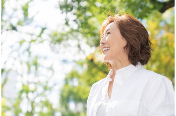 接客中…60代の女性に”美しさの秘訣”を質問した結果…→「こんな歳の重ね方がしたい！」