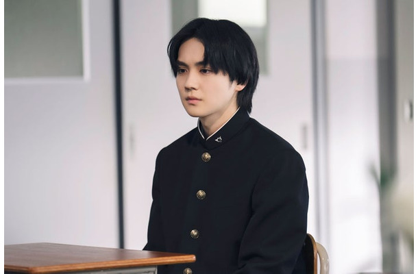 吉野北人（C）2024 映画「遺書、公開。」製作委員会（C）陽東太郎／SQUARE ENIX