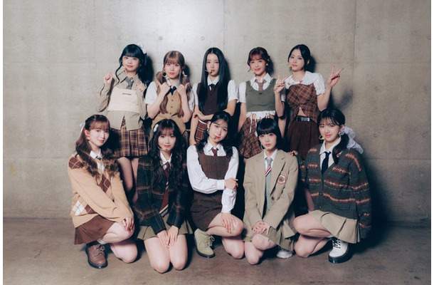 ME:I（前列左から）SUZU、KEIKO、MOMONA、SHIZUKU、COCORO（後列左から）RINON、AYANE、MIU、RAN、KOKONA（C）LAPONE GIRLS
