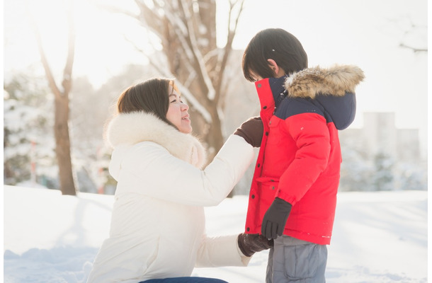 雪国で…幼稚園に遅刻ギリギリの親子「一か八か…」思いついた”冬のアイテム”で遅刻回避！？