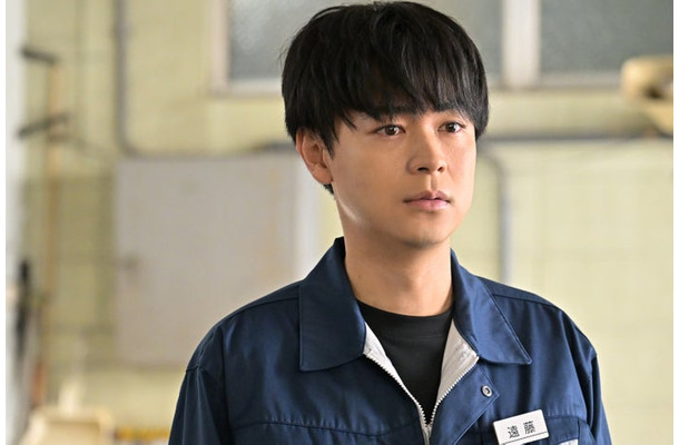 成田凌「クジャクのダンス、誰が見た？」第2話（C）TBS