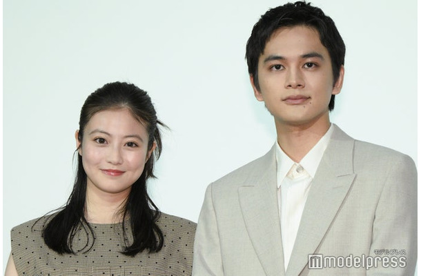 「あんぱん」第1週試写会見に出席した今田美桜、北村匠海（C）モデルプレス