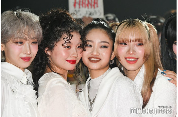 JISOO、KOHARU、YURI、MAHINA（C）モデルプレス