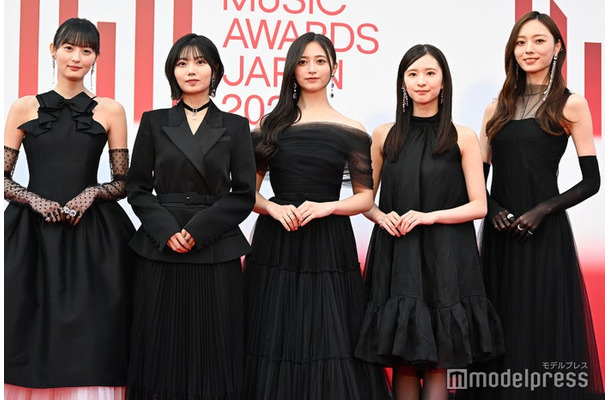 遠藤さくら、中西アルノ、井上和、菅原咲月、梅澤美波／乃木坂46（C）モデルプレス