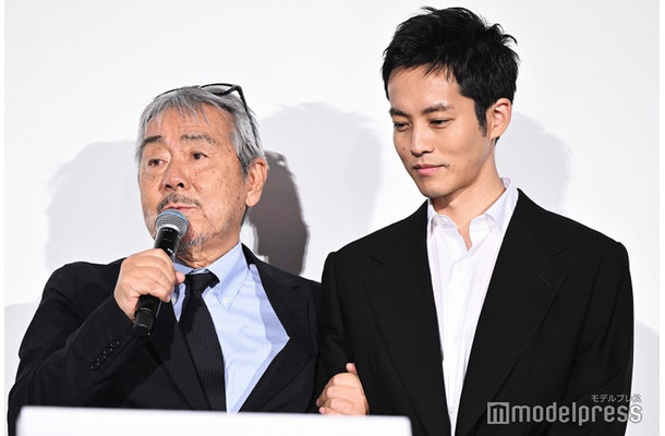 寺尾聰、松坂桃李（C）モデルプレス