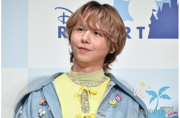 短髪の藤澤涼架（C）モデルプレス