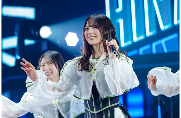 小坂菜緒「日向坂46 BRAND NEW LIVE 2025『OVER THE RAINBOW』」撮影：上山陽介
