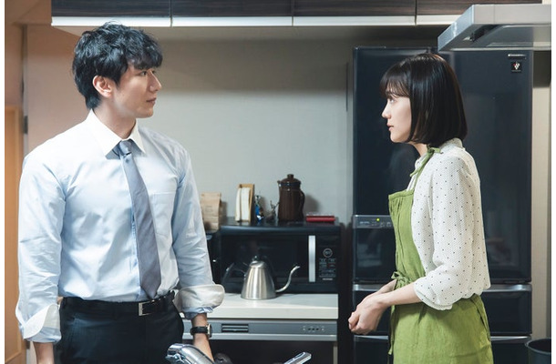 大貫勇輔、松井愛莉「子宮恋愛」第8話（C）ytv
