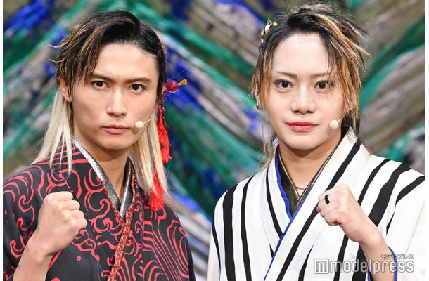 再共演を喜ぶ橋本良亮、佐藤流司（C）モデルプレス