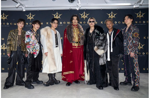 三代目 J SOUL BROTHERS（左から）岩田剛典、NAOTO、OMI、小林直己、今市隆二、ELLY、山下健二郎（提供写真）