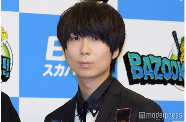 黒髪の川谷絵音（C）モデルプレス