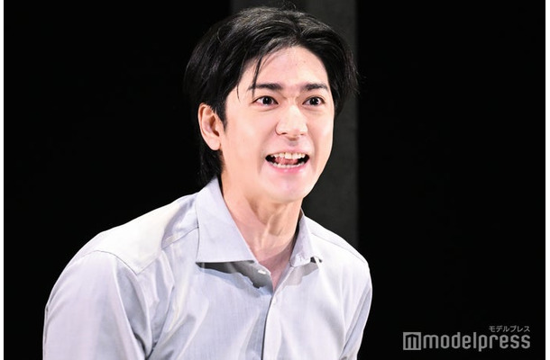 舞台「みんな鳥になって」プレスコールに出席した中島裕翔（C）モデルプレス