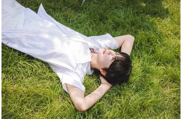 SHINYU／モデルプレス独占カット（P）＆（C）PLEDIS Entertainment