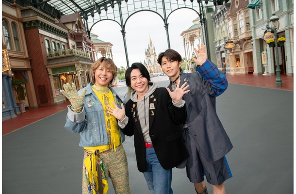 ついに判明！「サマー・クールオフat Tokyo Disney Resort」のテーマソングのタイトルは、「Carrying Happiness」に決定！