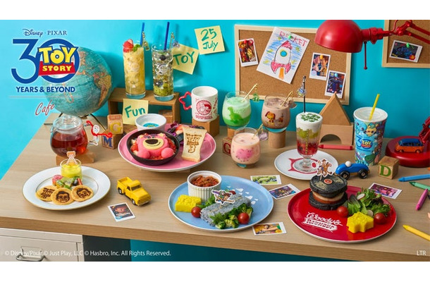 「トイ・ストーリー」OH MY CAFE（C）Disney/Pixar （C）Just Play,LLC Mr.Potato Head & Mrs. Potato Head are trademarks of Hasbro used with permission.  （C）Hasbro. All Rights Reserved.