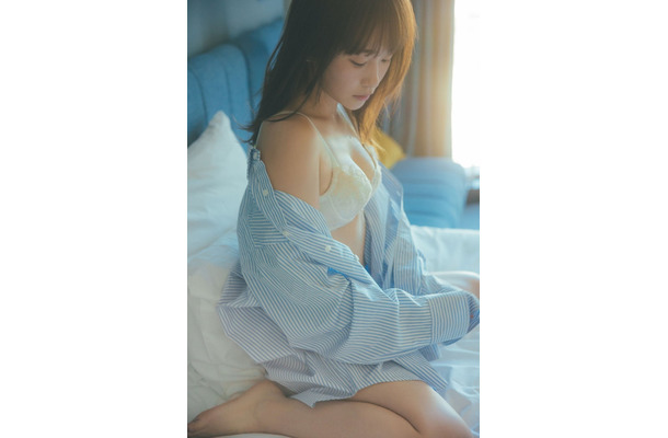 川栄李奈1st写真集「youphoria」撮影：東京祐