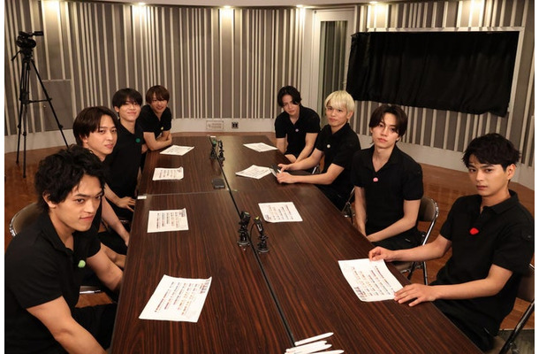 原嘉孝、寺西拓人、松島聡、猪俣周杜、菊池風磨、篠塚大輝、橋本将生、佐藤勝利（C）フジテレビ