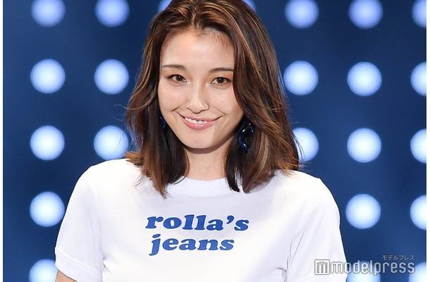 セミロングの木下優樹菜(C)モデルプレス