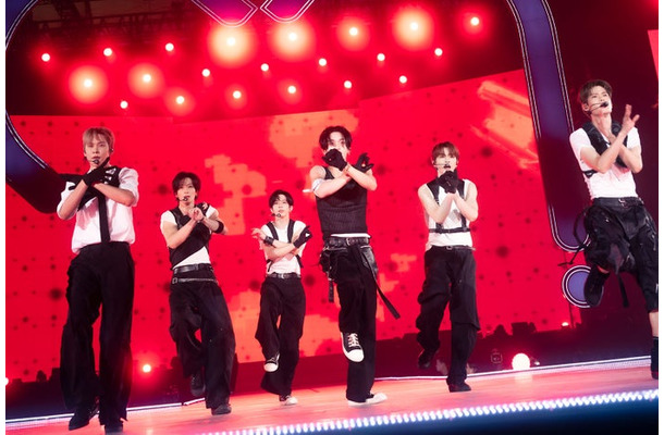 RIIZE「SMTOWN LIVE 2025 in TOKYO」より（C）田中聖太郎写真事務所