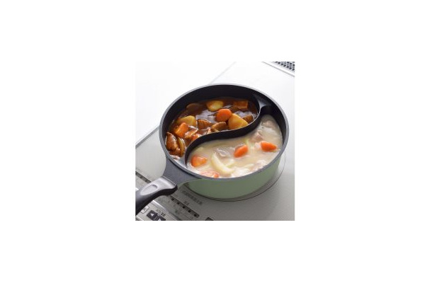 【同時に２品以上調理できる「仕切られ鍋」が有能すぎる！】「たった１つの鍋」でおかず３品、パスタ＆ソースなどを同時進行クッキング！「光熱費も手間も節約できる♪」「セール待ってた！」≪Amazon今トク情報≫