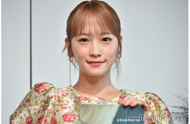 1st写真集「youphoria」発売記念記者会見に出席した川栄李奈（C）モデルプレス
