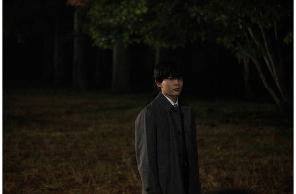 長尾謙杜(C)2025「俺ではない炎上」製作委員会(C)浅倉秋成/双葉社