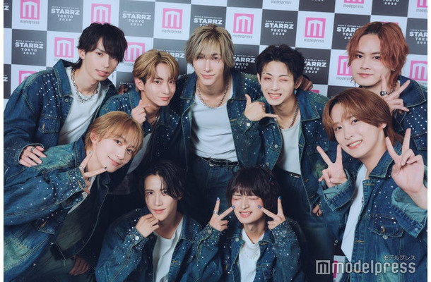 UNiFY／（左上から時計回り）RAY、石沢瑠架、福井巴也、宝、新美直己、富園力也、石橋弘毅、中川将平、雨宮大晟（C）モデルプレス