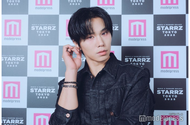 モデルプレスのインタビューに応じたROCKY(C)モデルプレス