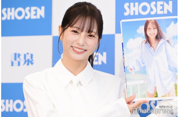 1st写真集 「PALETTE」発売記念会見に出席した林祐衣（C）モデルプレス