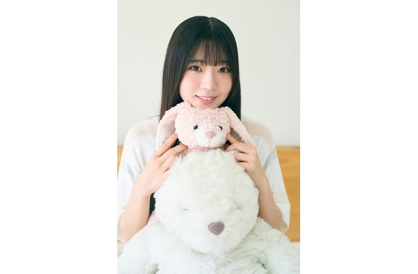 坂井新奈「五期生のぽかぽか写真館」（提供写真）