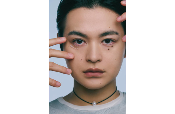 デビュー20周年を迎える瀬戸康史、エイジレスな魅力が全開!自分を“色々なカタチ”で表現