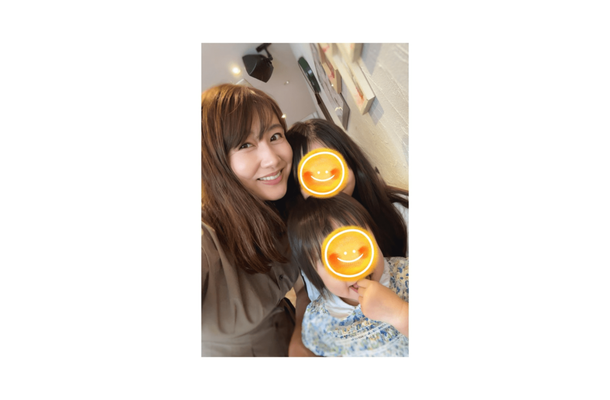 安めぐみ、10歳長女&1歳次女との顔寄せ3SHOTに「可愛い」「みんな振り向いちゃうだろうな」
