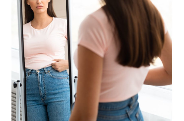 老け顔よりヤバいのはコッチ…「みっともない」と思われる40代50代の残念な「オバ見え」パターン
