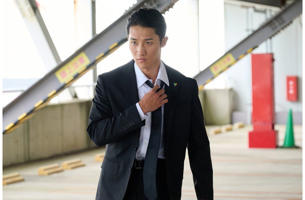 岩本照「恋する警護24時 season2」(C)テレビ朝日