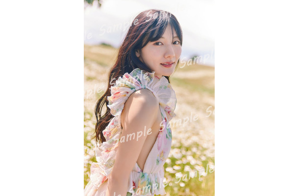 河田陽菜2nd写真集「テイクオフ」封入特典ポストカード第1弾 撮影/SAKAI DE JUN