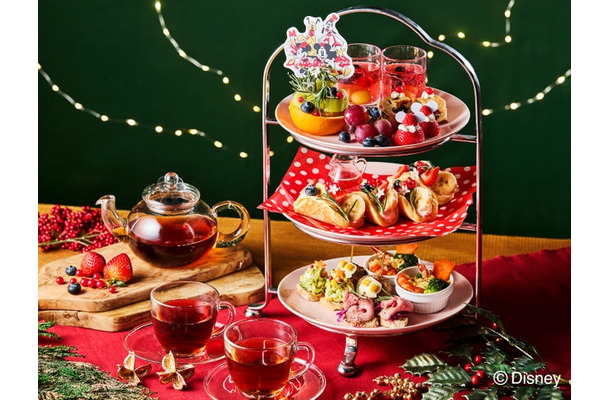マジカルChristmas☆アフタヌーンティーセット（ドリンク付）1名 4,290円（税込）※2名分からの注文（C）Disney