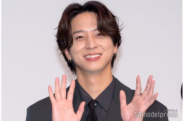 「初主演です!初主演です!」とアピールした寺西拓人(C)モデルプレス